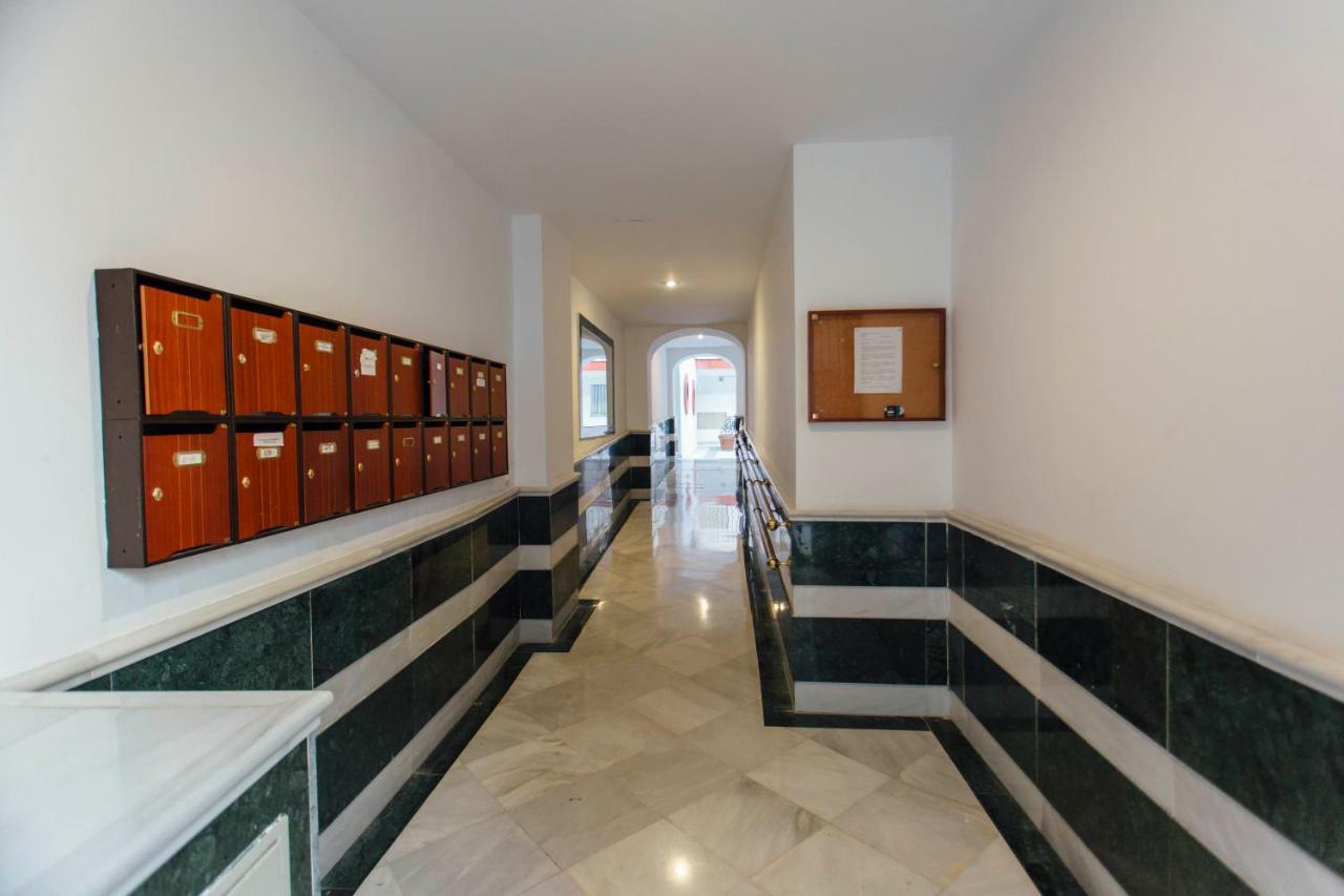 One & Lux- Lagar Apartamento *